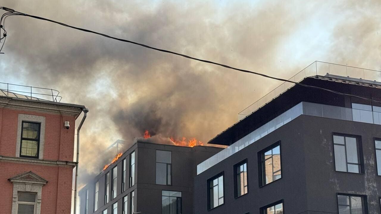 Названа стоимость квартир в горящем элитном ЖК в Москве