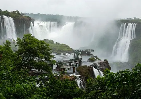 Водопады Игуасу: природное чудо света в Южной Америке