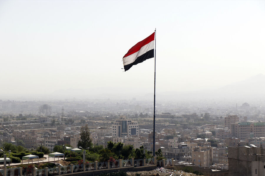 Очевидцы сообщили о стрельбе у президентского дворца в Йемене