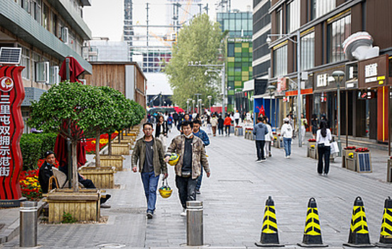 СМИ: объем долгов населения Китая приблизился к кризисной отметке МВФ