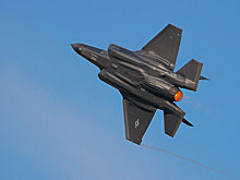 США развернут 10 F-35 для ударов по «наркотеррористам» в Венесуэле