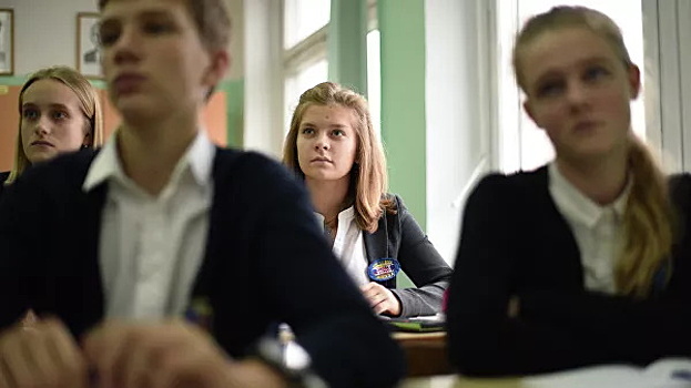 В России стартовало реалити-шоу "Защитник" для школьников