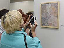 В Оренбурге впервые представили единственную серию картин художника Аркадия Ескина «Адам и Ева»