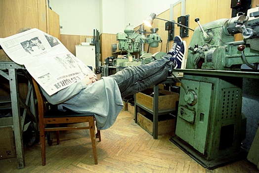 Ученые запретили спать днем дольше 40 минут