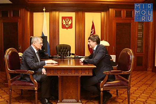 Юрий Чайка и Сергей Кравцов обсудили качество образования на Северном Кавказе