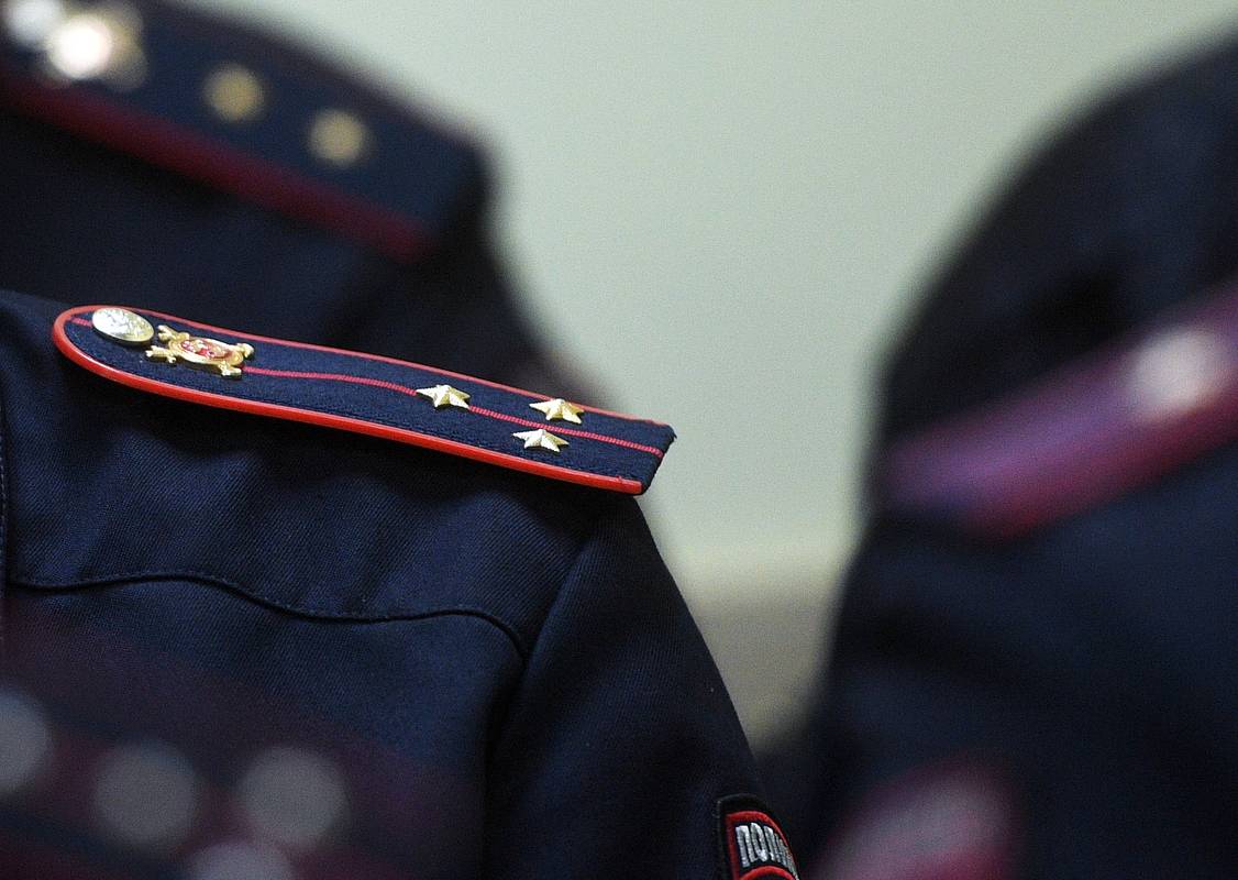 Обогатившаяся во время обыска российский следователь Яблокова лишилась звания лейтенанта