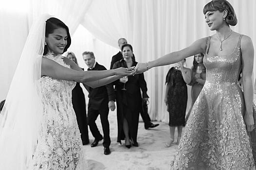 Бенни Бланко показал трогательный снимок Селены Гомес с Тейлор Свифт