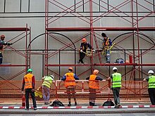 Строители попросили власти освободить сотрудников от мобилизации
