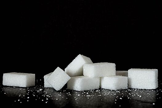 Высокое потребление сахара может вызывать у людей биполярное расстройство и агрессию