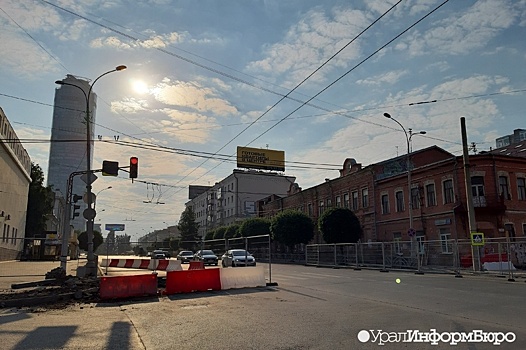 Улицу Малышева в Екатеринбурге сузили вдвое