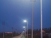 Глава Балаковского района зажёг фонари в поселке для многодетных
