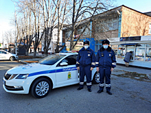 В Краснодарском крае сотрудники ДПС оказали помощь женщине с сердечным приступом