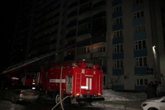 Вчера вечером в Пскове на улице Байкова произошел пожар в жилом доме