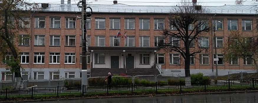 Возле ижевской школы № 68 в Ижевске будет установлен светофор с кнопкой