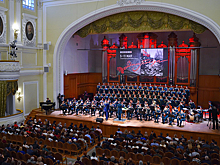 Ансамбль им. Александрова выступил на закрытии фестиваля «Дню Победы посвящается…»