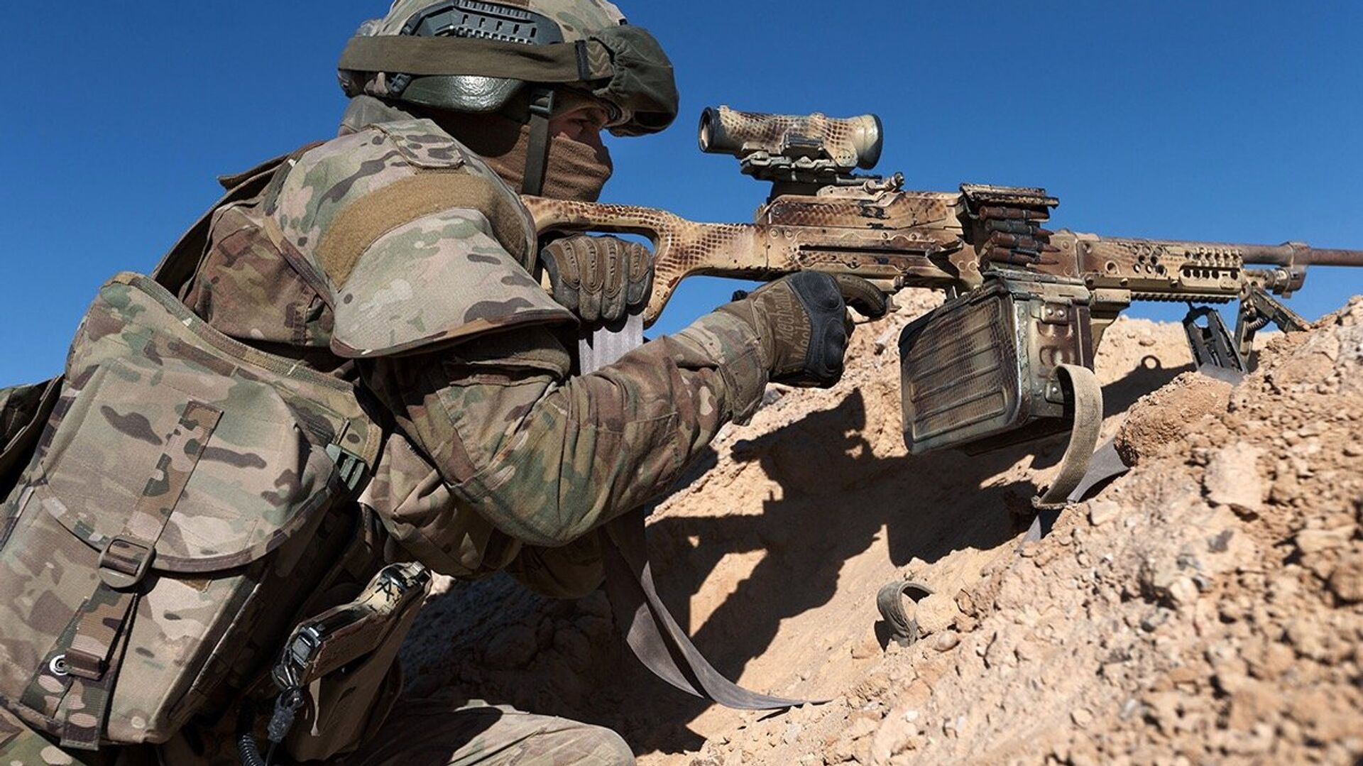 Премьер Сирии рассказал о решении вопроса военного присутствия РФ в стране