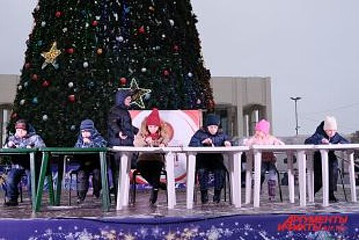 В Перми сотрудники ГИБДД присоединились к Всероссийской акции «Полицейский Дед Мороз»