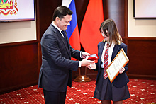 Андрей Воробьев наградил медалями 9 детей за героизм при спасении людей