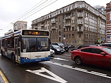 Регионы сами будут решать, пускать ли туристические автобусы на "выделенку"