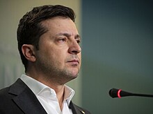 Зеленский призвал ввести бесполетную зону над Украиной