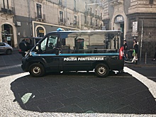 В Италии вооруженные грабители взорвали инкассаторский грузовик