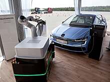 Вы доверите роботу заправку вашего автомобиля?