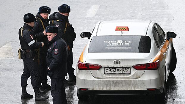 Стали известны самые частые нарушения московских таксистов