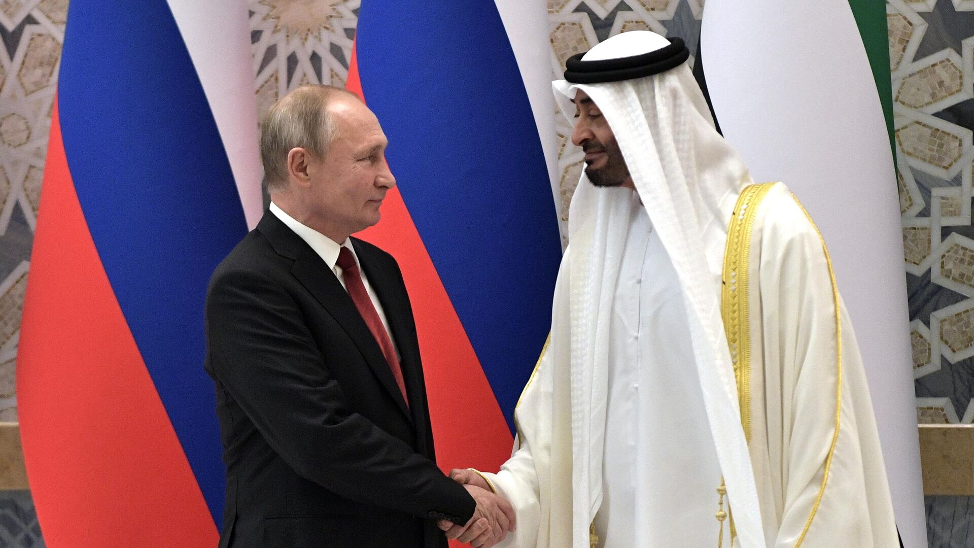 Арабы делают еще один шаг навстречу Москве и против Америки