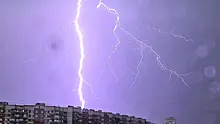 МЧС предупредило москвичей о дожде, грозе и граде