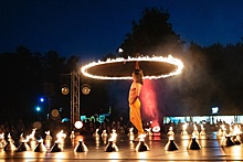 Платоновский фестиваль в Воронеже открыло шоу танцовщика из Турции