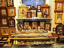 В Москве неизвестные организовали фиктивную церковную лавку