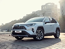 За полгода продажи новых автомобилей в России упали на четверть