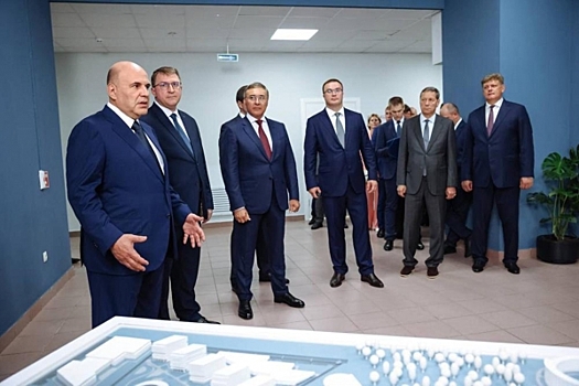 Премьер-министр РФ Мишустин обещал помочь с ремонтом в ОмГУ