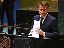 Филиппо заявил, что Макрон ежедневно позорит Францию