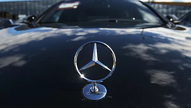 Настоятельница храма на Mercedes возмутила россиян