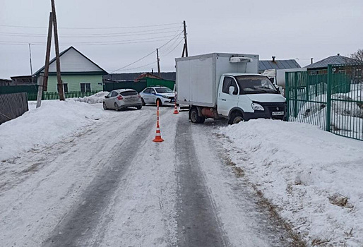 Пьяный тюменец въехал на «Газели» в ограждение детского сада