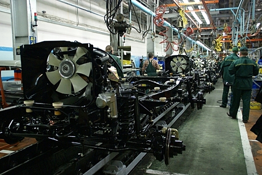 Стала известна цена обновленного внедорожника УАЗ "Патриот"