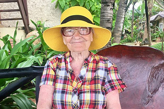 Баба Лена — путешественник