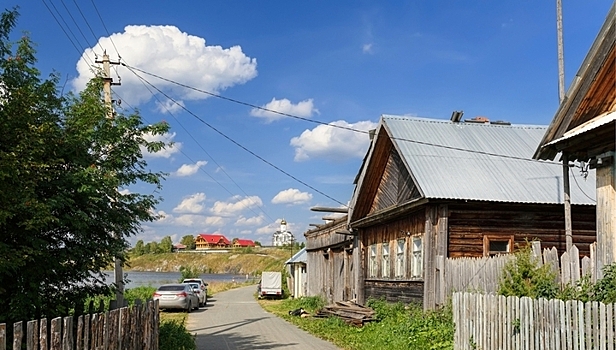 Местным властям разрешат строить дороги и больницы в дачных поселках