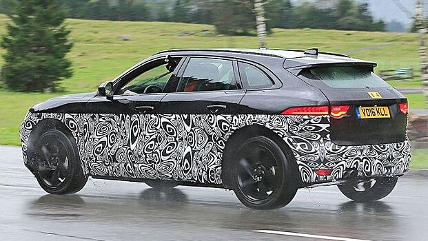 Jaguar J-Pace подцепит BMW X5 на «крючок»