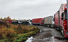 Очередь из российских грузовиков возникла на границе с Литвой