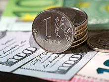 Доллар по 85 рублей: курс американской валюты падает