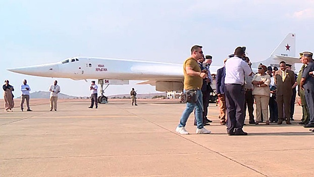 Российские Ту-160 отбыли из ЮАР