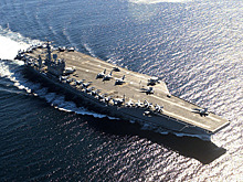 Американский авианосец Nimitz на Ближнем Востоке отключил транспондер
