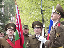 Деревья в память о героях Великой Отечественной войны высадили на военном кладбище в белорусском Борисове