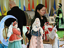 В Совфеде открыли художественную экспозицию ко Дню народного единства