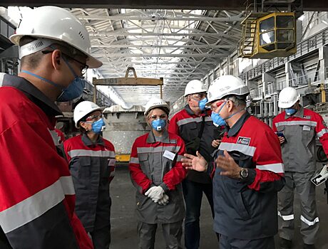 РУСАЛ провёл встречу с экоактивистами в формате экскурсии на КрАЗ