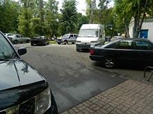 В Калининграде мужчина попал под колеса собственного автомобиля