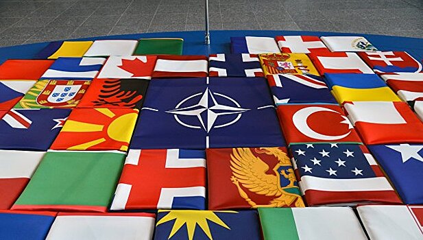 В МИД России назвали НАТО "бесполезным военным блоком"