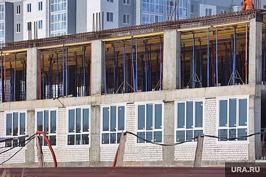 ЛДПР просит дать Счетной палате РФ карт-бланш для проверки долгостроя ХМАО